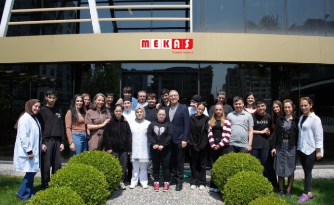 Mekaş Yemek sosyal sorumlulukta öncü